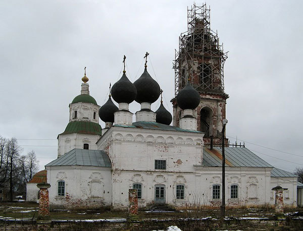 Церковь Владимирской иконы Божией Матери в с. Николо-Погост. Северная сторона.